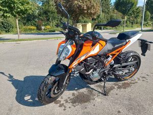 KTM DUKE 125