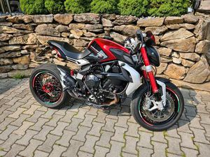 MV AGUSTA BRUTALE DRAGSTER RR , SCHECKHEFT & VIEL ZUBEHÖR