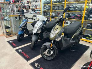 SCOOTER 50 CC 4 TEMPS KYNCO AGILITY 50
