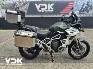 TRIUMPH TIGER 1200 RALLY PRO GROEN