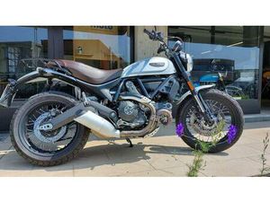 VENDO DUCATI SCRAMBLER 800 CLASSIC (2017 - 18) USATA A NEGRAR (CODICE 9738847) - MOTO.IT