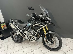 TRIUMPH TIGER 1200 RALLY EXPLORER