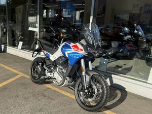 MOTO GUZZI STELVIO DUECENTO TRIBUTO, ENDURO, MOTO NEUVE, CHF 17'995.-