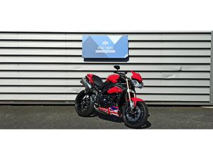 TRIUMPH SPEED TRIPLE 1050