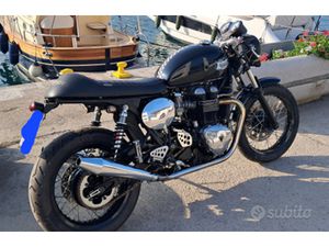 TRIUMPH THRUXTON 900 2009
