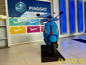 VESPA SPRINT 125 S E5+ AT CHRISTMAS DEAL 500 € EXTRA
