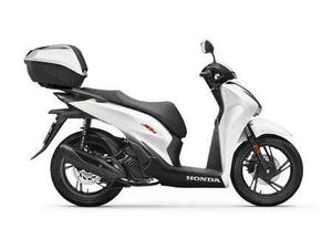 HONDA SH 125I VČ. SMART TOP BOX - AKCE, SKLADEM