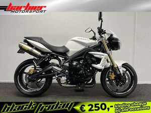 TRIUMPH STREET TRIPLE WIT