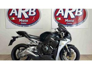 VENDO HONDA CBR 1000 RR FIREBLADE (2008 - 11) USATA A COMO (CODICE 9740232) - MOTO.IT
