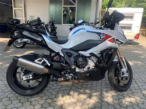 BMW S 1000 XR M PAKET MIT SCHMIEDERÄDER