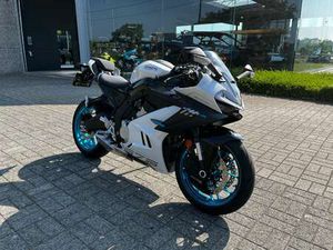 675SR-R // SLECHTS 163KM!