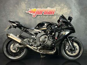 USED YAMAHA R1 1000 FOR SALE IN LEEDS
