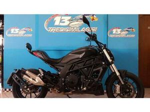 VENDO BENELLI 502 C (2021 - 25) USATA A MEDE (CODICE 9740610) - MOTO.IT