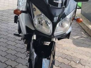 SUZUKI V-STROM 650 ARGENTO