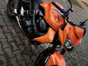 KAWASAKI Z 750