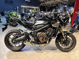 HONDA CB650R E-CLUTCH