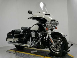 2022 HARLEY-DAVIDSON® FLHT - ELECTRA GLIDE® STANDARD