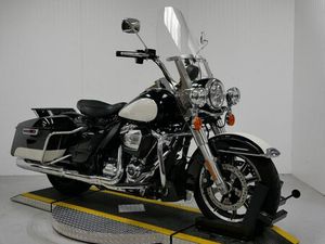 2023 HARLEY-DAVIDSON® FLHP