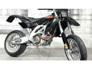 VENDO APRILIA SXV 550 (2006 - 07) USATA A CASALGRASSO (CODICE 9743356) - MOTO.IT