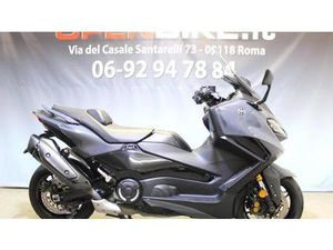 VENDO YAMAHA T-MAX 560 TECH MAX (2022 - 24) USATA A ROMA (CODICE 9743853) - MOTO.IT