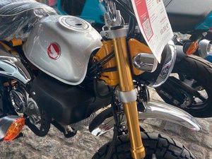 HONDA MONKEY 2025 EURO 400EUR SPAREN