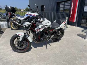 KAWASAKI Z 650