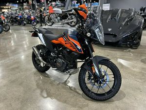 2022 KTM ADVENTURE 390