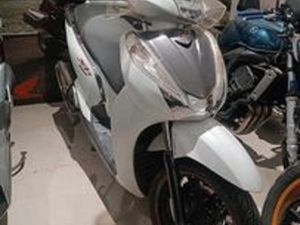 HONDA SH 300 I SPORT