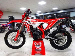 BETA 300 RR X-PRO MY25 ENDURO