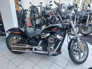 HARLEY-DAVIDSON SOFTAIL STANDARD FXST 107