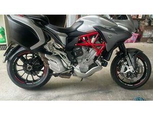 VENDO MV AGUSTA TURISMO VELOCE 800 (2014 - 16) USATA A ROMANO D'EZZELINO (CODICE 9751750) - MOTO.IT