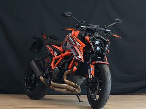 1390 SUPER DUKE R EVO