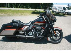 HARLEY-DAVIDSON STREET GLIDE 114 FLHXSE CVO MIT GEWÄHRLEISTUNG