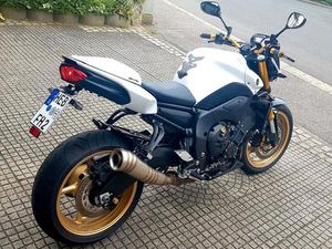 YAMAHA FZ8