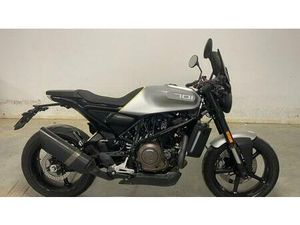 VENDO HUSQVARNA VITPILEN 701 (2018 - 19) USATA A SAN BENEDETTO DEL TRONTO (CODICE 9758373) - MOTO.IT