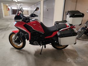 MOTO MORINI X CAPE 650 GOLD WHEELS EDITION