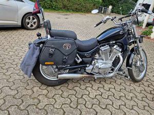 SUZUKI INTRUDER C