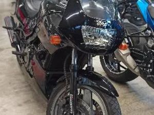 KAWASAKI GPZ 500 S 2001