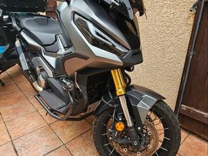 HONDA XADV