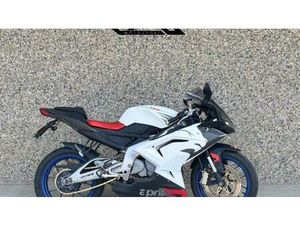 VENDO APRILIA RS 125 (2006 - 14) USATA A SAVIGLIANO (CODICE 9760626) - MOTO.IT