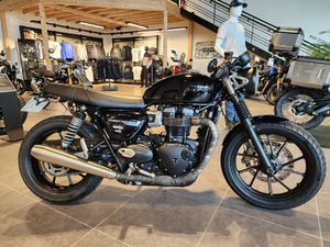 TRIUMPH STREET TWIN 900 EN A2 PREPA CAFE RACER