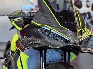 PANIGALE V4 LAMBORGHINI