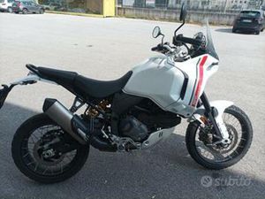 DUCATI DESERTX WHITE