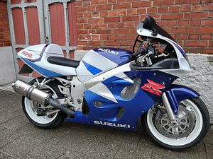 SUZUKI GSX-R 600