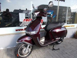 GTS LEVANTI 50I ROLLER MOTORROLLER RETROROLLER