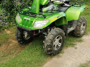 ARCTIC CAT THUNDERCAT АТВ →