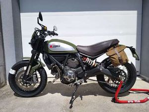 DUCATI SCRAMBLER VERDE
