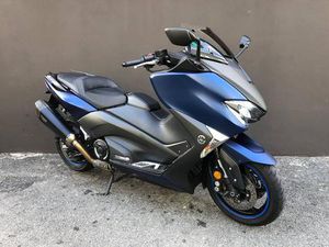 VENDO YAMAHA T-MAX 530 SX SPORT EDITION (2018 - 19) USATA A ERBA (CODICE 9763476) - MOTO.IT