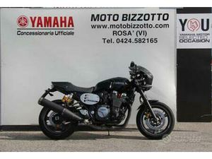 YAMAHA XJR 1300 RACER