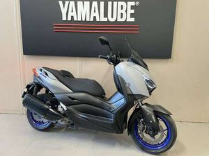 YAMAHA X-MAX 300 GRIGIO